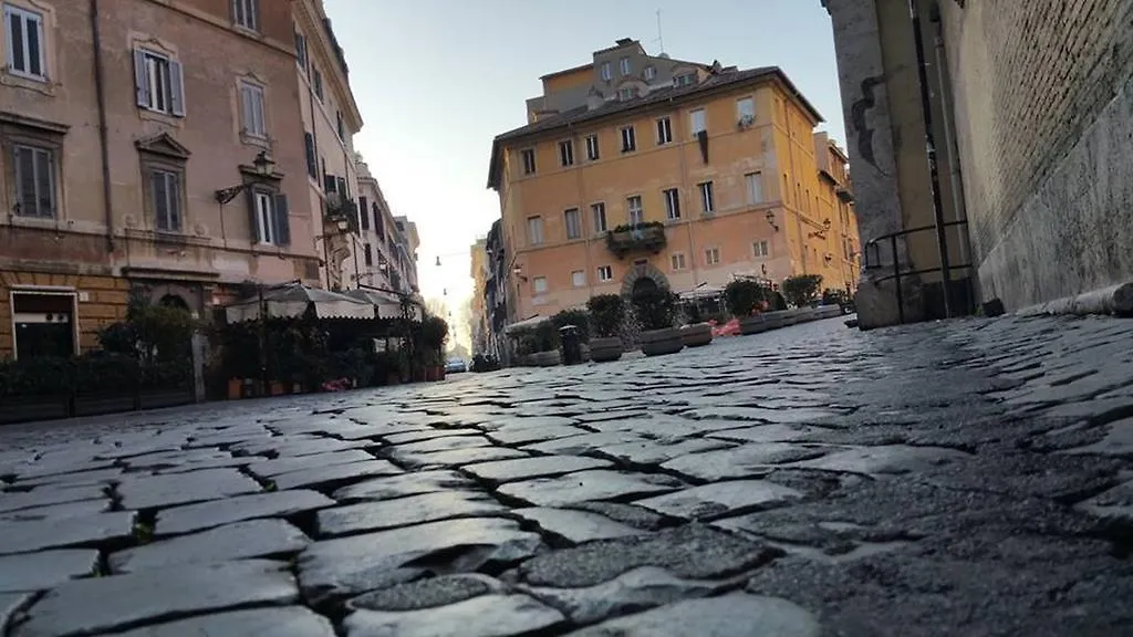 Calisto 6 Bed & Breakfast Rome