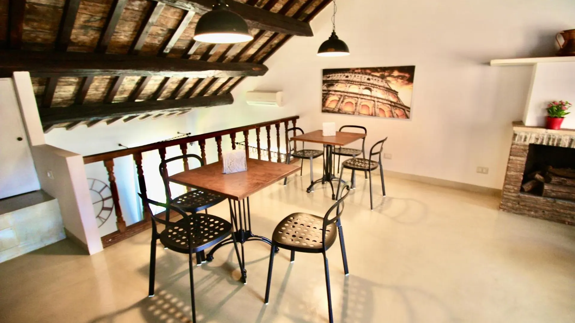 Calisto 6 Bed and Breakfast Roma Italia